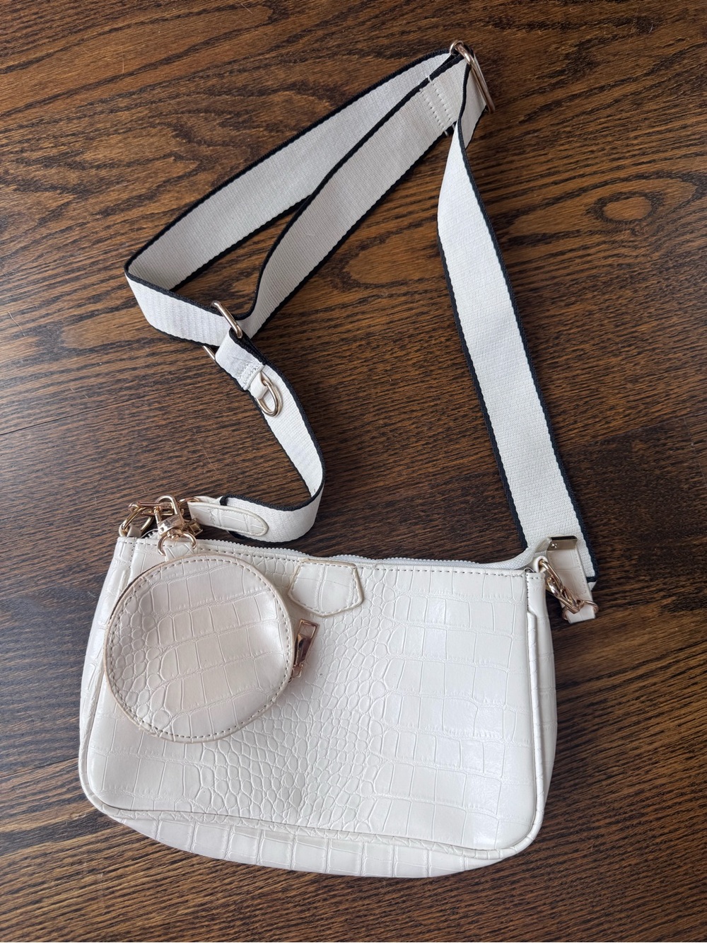 Women's White Croc-Embossed Shoulder Bag with Removable Coin Pouch